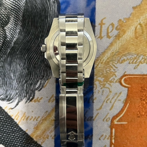 Men’s Luxury GMT Style Automatic Stainless Steel Watch “Bruce Wayne” Colorway. - Picture 5 of 5